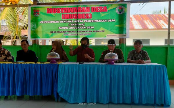 Musyawarah Penyusunan RKPDesa Tahun 2024 di Desa Karampuang