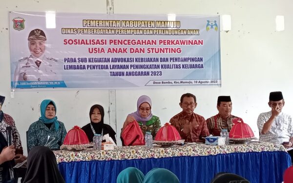 Camat Mamuju Mengahadiri Sosialisasi Pencegahan Perkawinan Usia Anak dan Stunting
