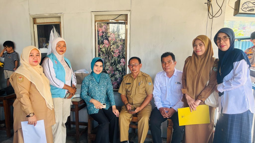 Koordinasi Program Pemanfaatan Pekarangan dan Pemantauan Stunting di Desa Tadui, Bambu, dan Batu Pannu